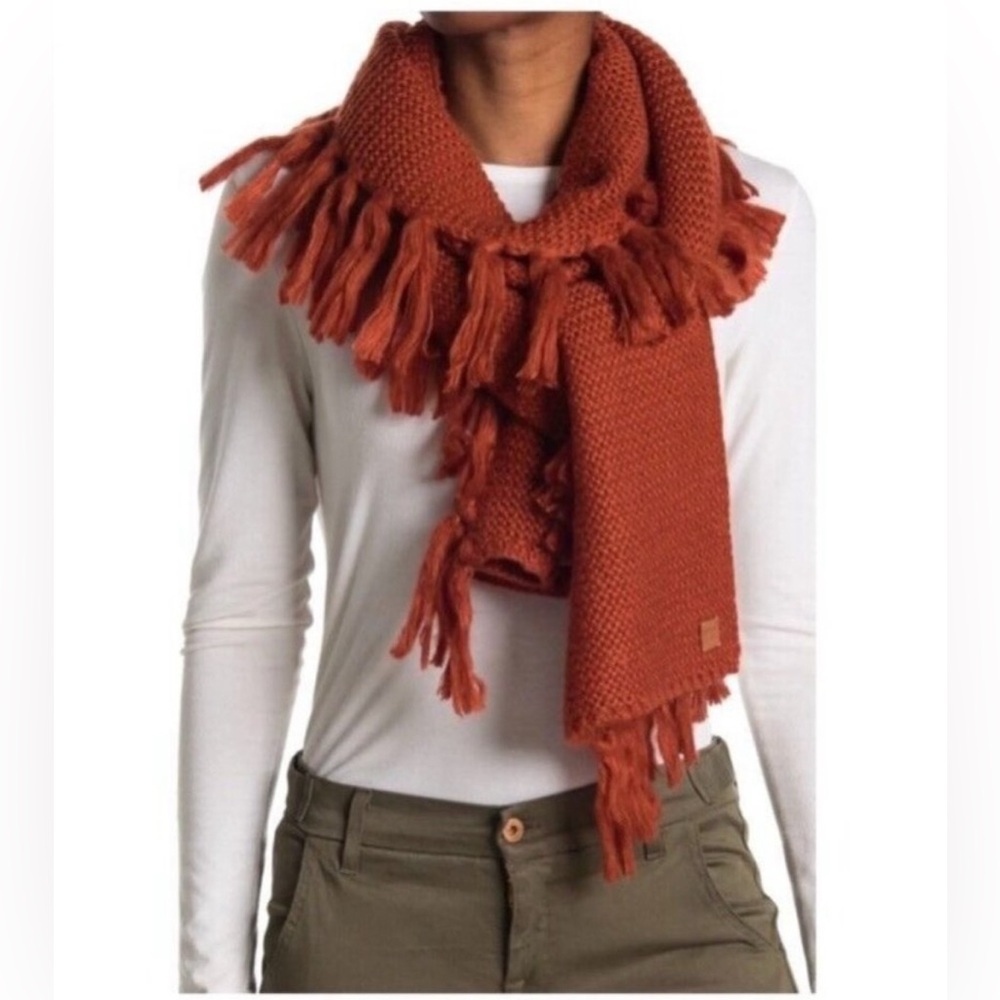 NEW YEAR SALE-  Frye & Co Tassel Rectangle Sweater Scarf